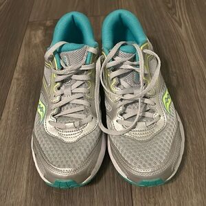 Saucony Women’s Cohesion 12’s